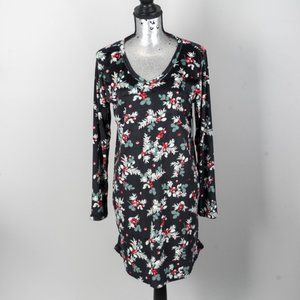 NWT Laura Ashley fleece Holly sleep shirt -  medium